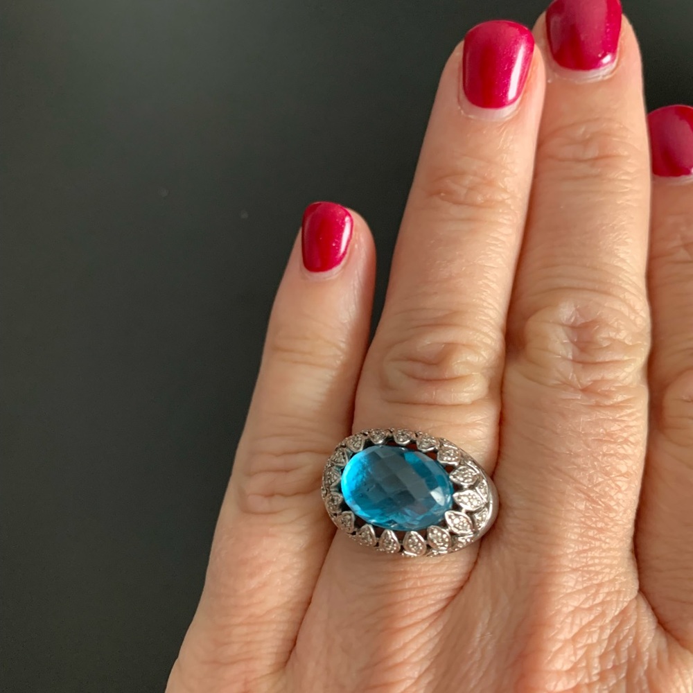 🌸HOST PICK🌸 14K white gold ring with 45 small Diamonds and blue topaz stone.